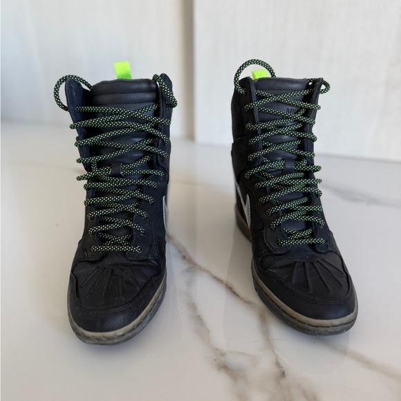 DUNK SKY HI SNEAKERBOOT 2.0 size 7w hidden wedge - Picture 3 of 7